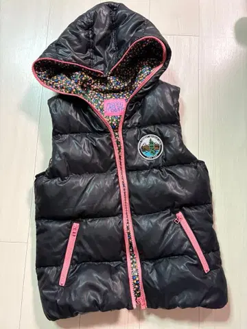 로데오 크라운 베스트 꽃무늬