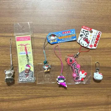 헬로키티 스트랩 6종 묶음 판매