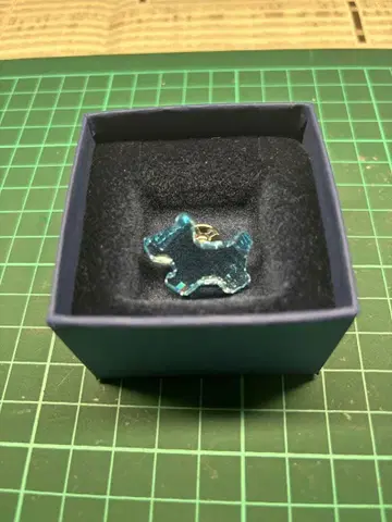 스와로브스키 개 테리어 핀 브로치