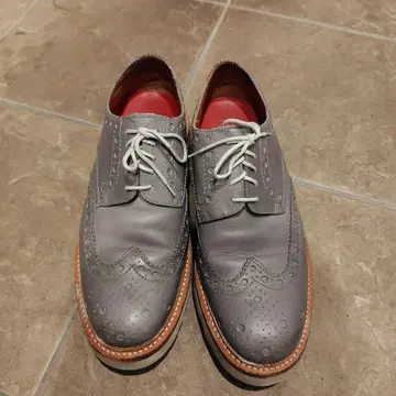 그레이 가죽 드레스 통굽 신발