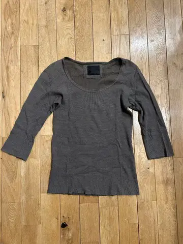 OURET 오렛 7부 소매 티셔츠