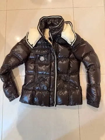 MONCLER 쿠인시 다크 브라운 다운 자켓 3