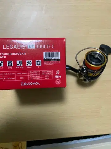 다이와 18 레가리스 LT 3000D-C 스피닝 릴