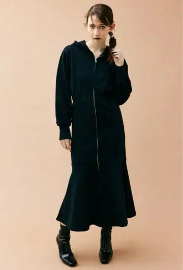 rienda 프론트 지퍼 맨투맨 원피스