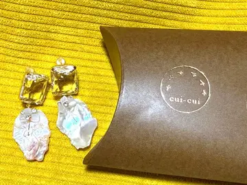 cui-cui 쉘과 크리스탈 귀걸이
