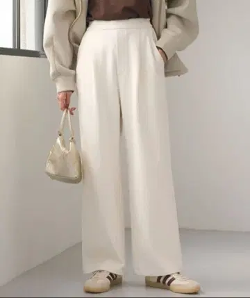 [ 택 포함 새상품 완판템 ] 올마이 안쪽 기모 와이드 팬츠