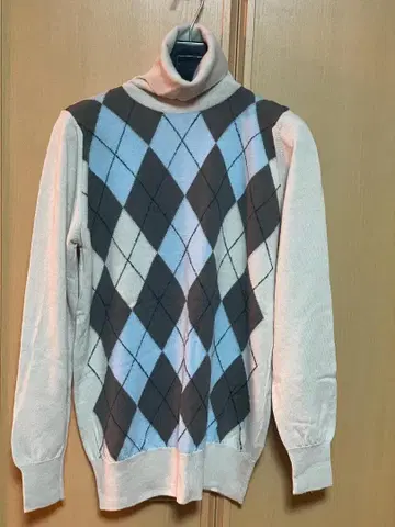 존스메들리 아가일 터틀넥 니트 S