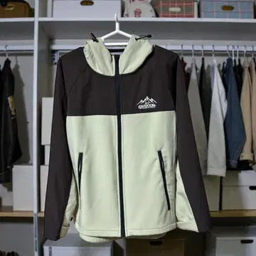 [컨디션 최상] OUTDOOR 풀집업 자켓 아웃도어 자켓 후드 부착