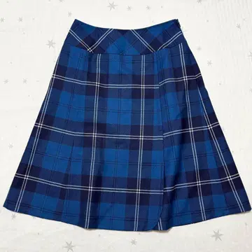 새상품급 York land 블루 계열 체크 무늬 플레어 스커트 울