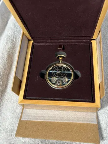 NOZ 호크스아이 회중시계