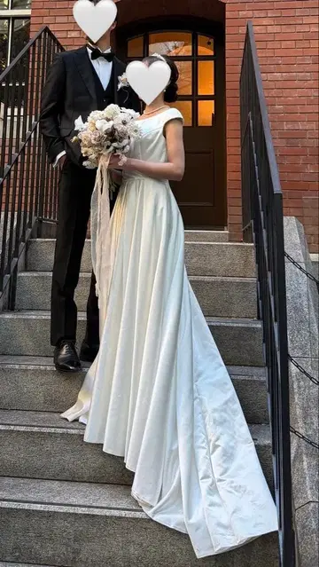 웨딩 드레스 오프숄더 A라인