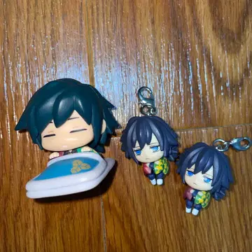 토미오카 기유 오넴탄 츳마인데츠나게테 마스코트 세트