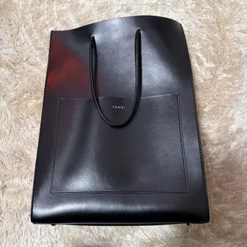 YAHKI 블랙 가죽 토트백
