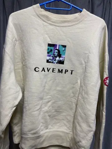 c.e cavempt 맨투맨