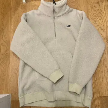 Lee 하프 지퍼 트레이닝복 아이보리