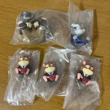 주토피아 어깨 쿵