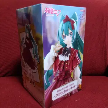 하츠네 미쿠 그래피컬 레트로 피규어