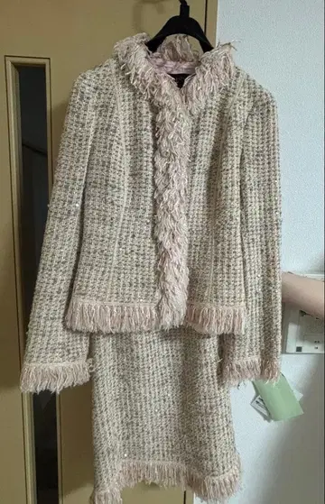 에포카 트위드 셋업 자켓 40 스커트 38 프린지 라메