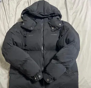 UNKNOWN International Team 다운 자켓 블랙