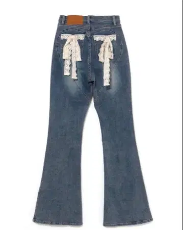 andmary Lacey ribbon heart hip denim