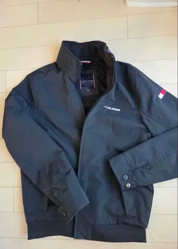 TOMMY HILFIGER 타미힐피거 나일론 자켓 블랙