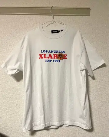 XLARGE 로고 프린트 T셔츠 화이트