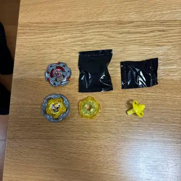 베이블레이드x 위자드로드5-70DB 바이스 타이거4-80LR