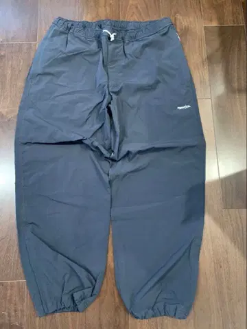 노티카 팬츠 네이비 L 새상품