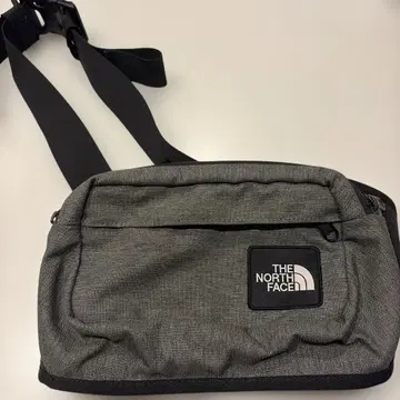 THE NORTH FACE 바디백 그레이