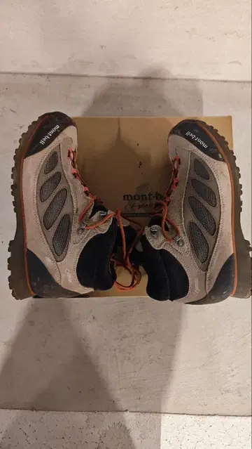 mont-bell 액티브 슈즈 등산화