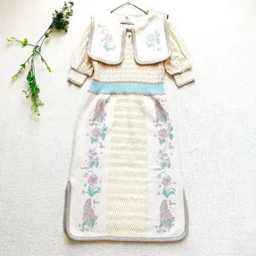 [ 레어 컨디션 최상 ] rurumu: 루루무 라메 니트 원피스 꽃무늬