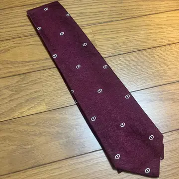 Michael Richards 버건디 넥타이