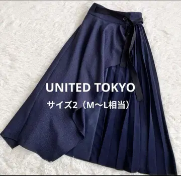 UNITED TOKYO 네이비 플레어 스커트 사이즈 2
