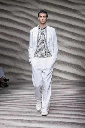 초레어 giorgio armani 2023SS 간판 수트 정가 60만