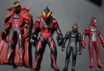 울트라맨 베리알 소프트 비닐 모음