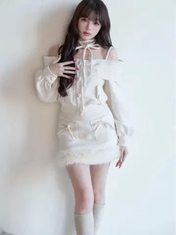 BunnyLis 트위드 오프숄더 자켓 세트 셋업 화이트 M