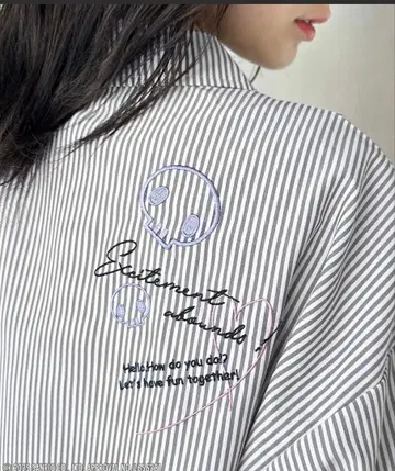 스트라이프 패턴 오버 사이즈 셔츠