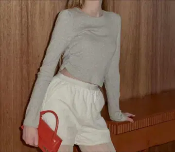 [ GIUNON ] 코튼 긴팔 티셔츠 상의 그레이