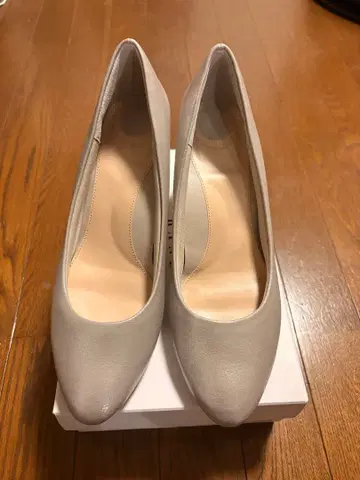 RANDA 베이직 펌프스 25.5 SILVER