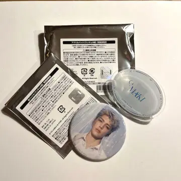 &TEAM 콜라보 카페 캔뱃지, 아크릴 배지