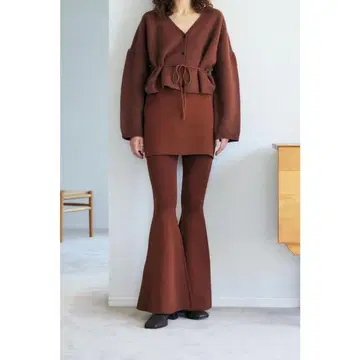 [ moussy ] 브라운 니트 플레어 팬츠 미니 스커트 세트