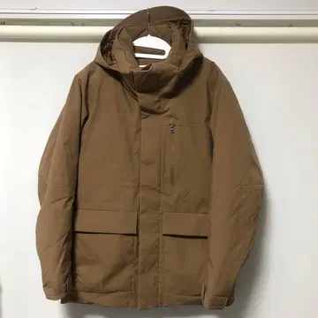 유니클로 다운 하이브리드 다운 후드티 카멜 브라운 S