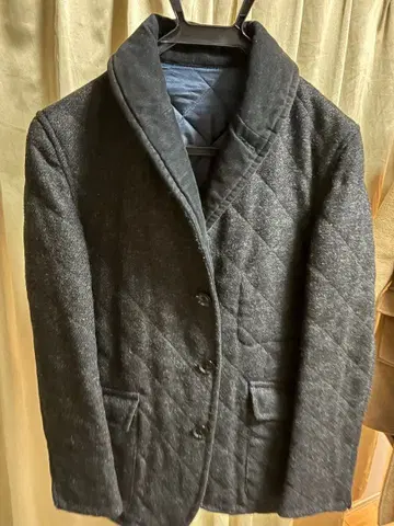 suit select 다크 그레이 퀼팅 자켓