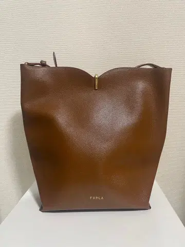 FURLA 브라운 가죽 토트백