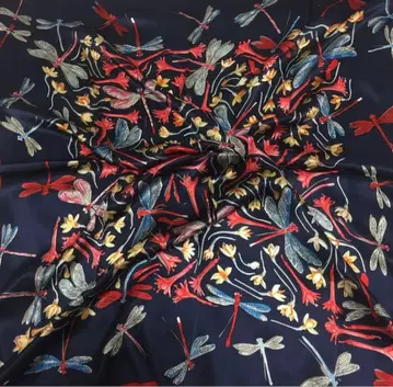 새상품 실크 스카프 잠자리와 꽃 프린트 원단 실크 스카프 실크 100%