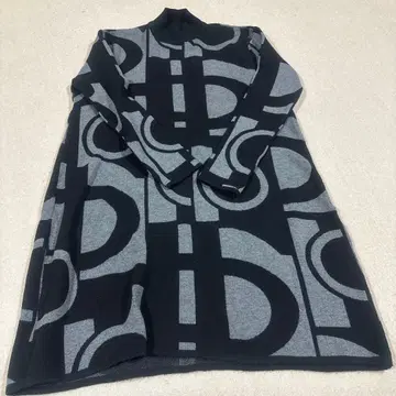 기하학 패턴 긴팔 니트 원피스 L 블랙/그레이