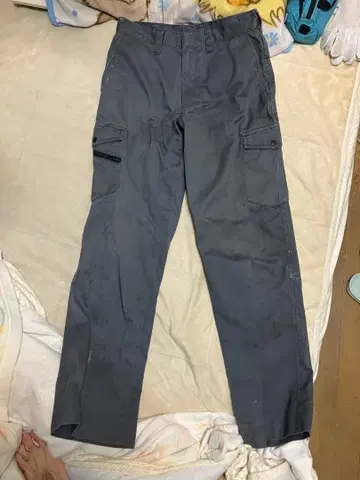 그레이 카고 팬츠 사이즈 79 x 79