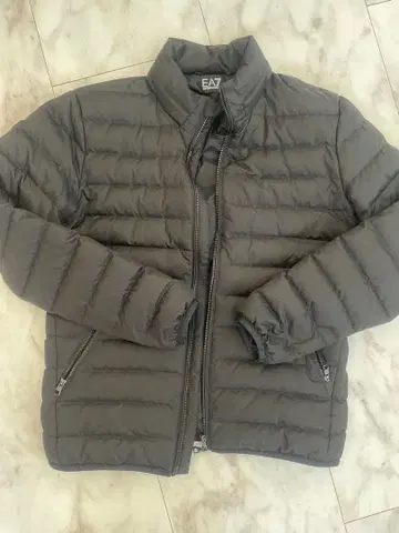 엠포리오 아르마니 다운 자켓