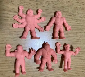 근육맨 지우개 (왕위쟁탈전, 솔저 잔혹 근육맨 지우개)