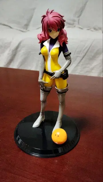 기동전사 건담 OO 펠트 그레이스 피규어